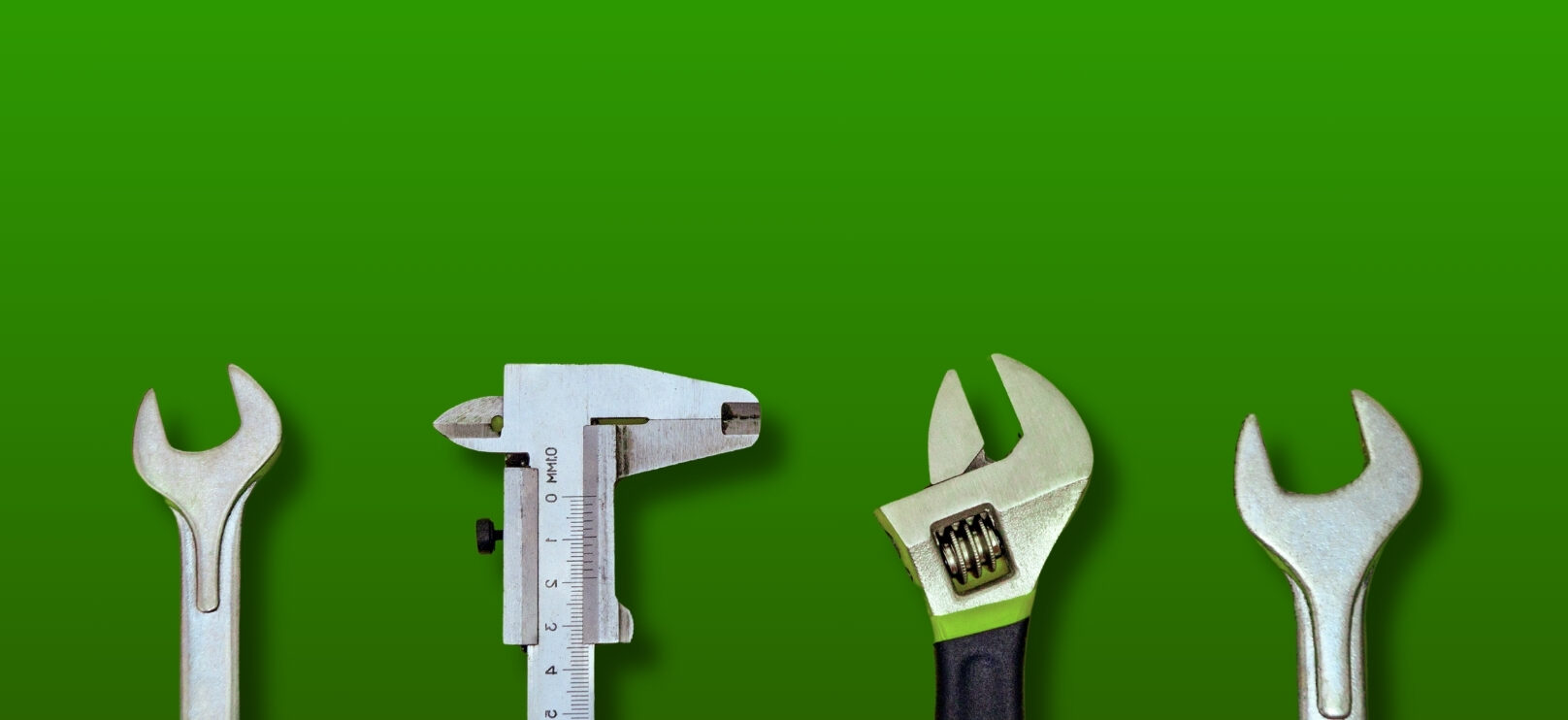 DIY plumbing tools for plumber Milton Keynes