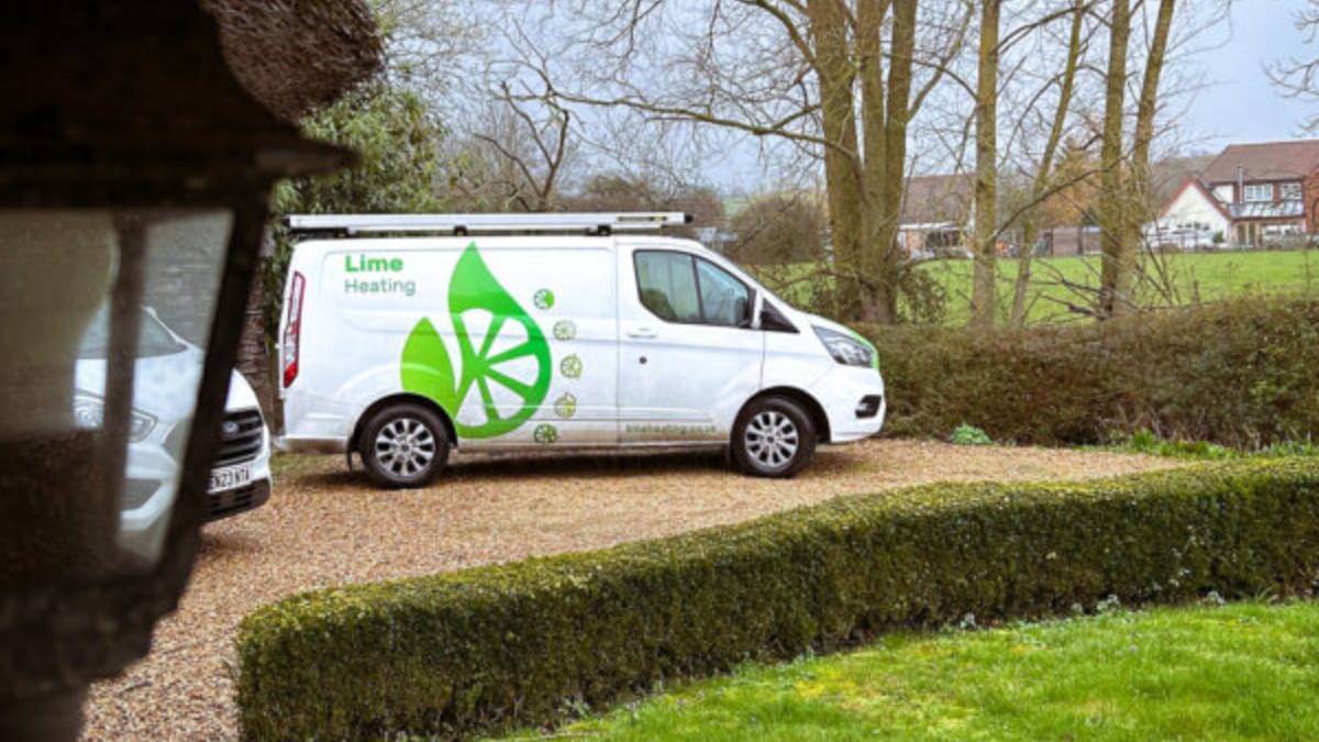 Lime Heating van