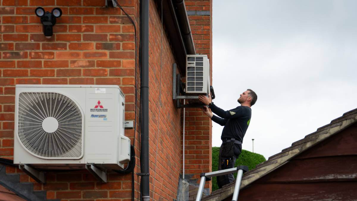 air con unit outside